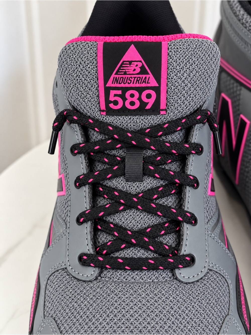 New Balance 589v1 Women's Composite Toe Work Shoe (WID589T1), in the grey/pink